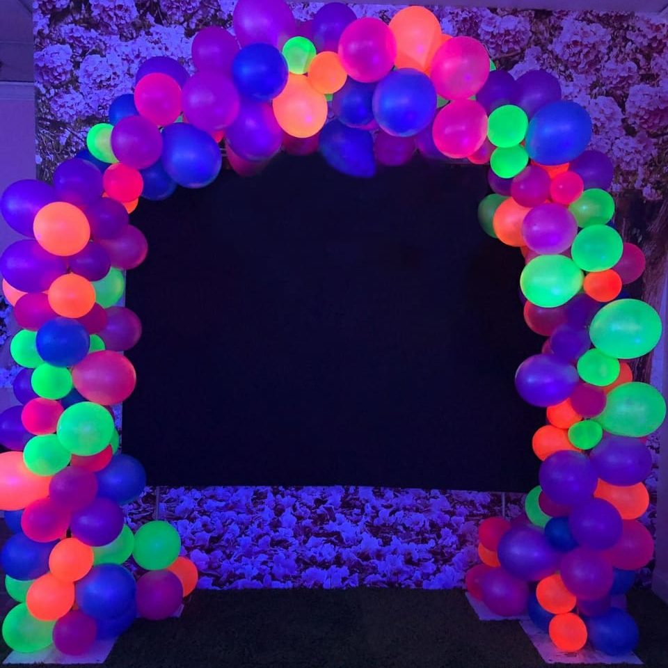 pictures of a glow in the dark balloons